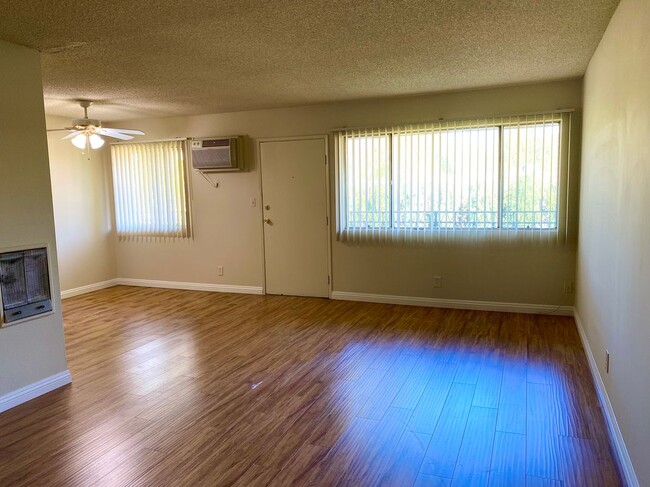 Building Photo - 5444 Sepulveda Blvd