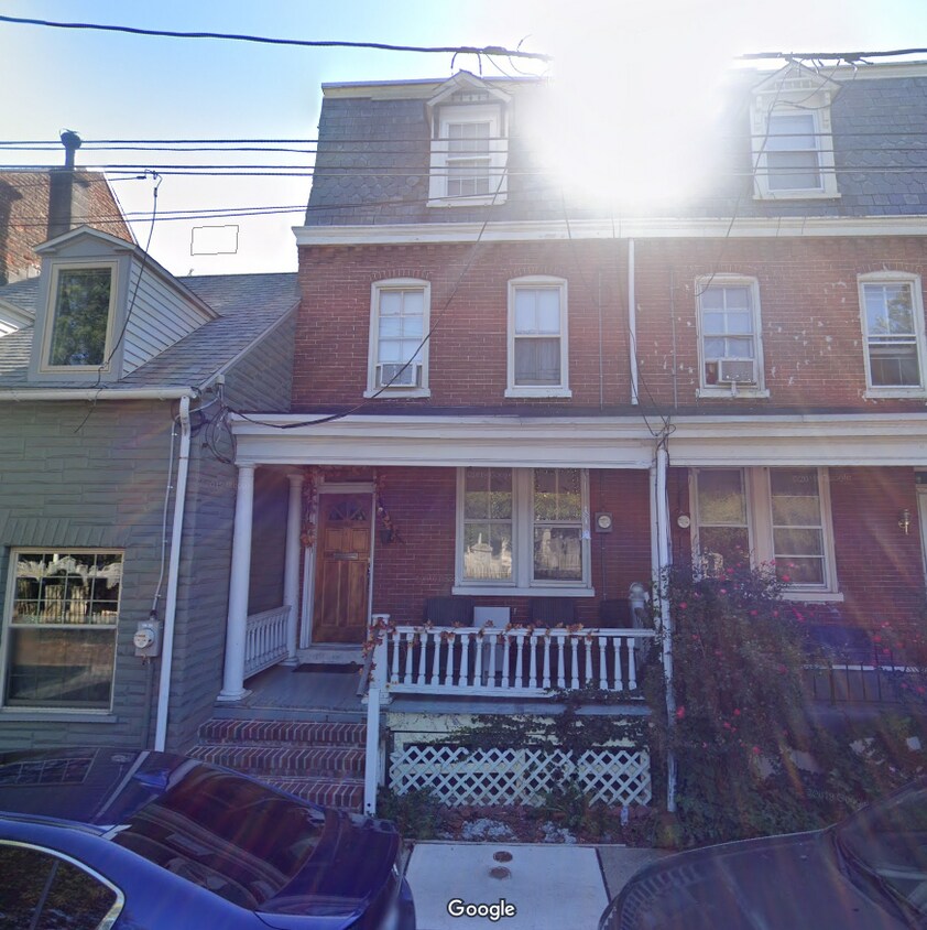230 E Lemon St, Lancaster, PA 17602 House Rental in Lancaster, PA