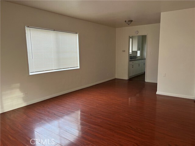 Building Photo - 220 S Olive Ave