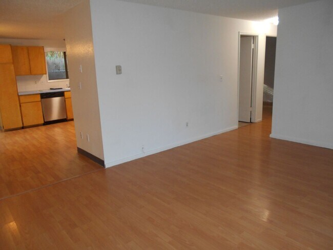 Foto del edificio - DEV11 - Devita, James - 240902