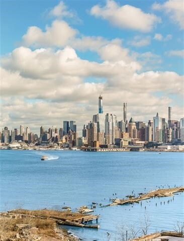 Foto del edificio - 1400 Hudson St