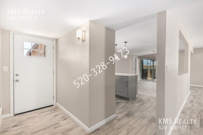 Foto del edificio - 4 Beds / 2 Bath - OWNER/AGENT