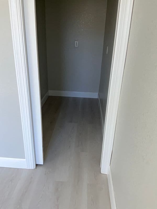 Building Photo - 540 Beal St NW