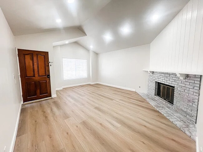 Building Photo - 8212 6th St