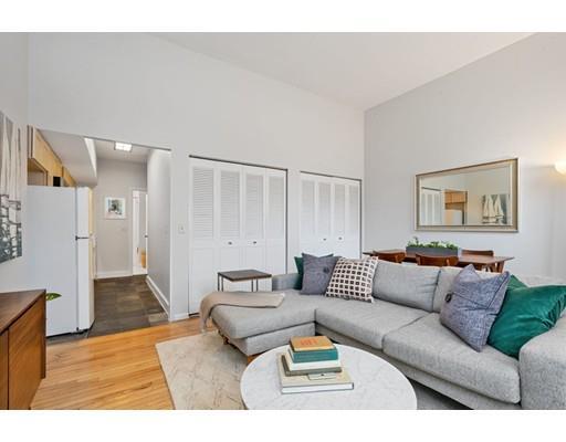 Foto del edificio - 148 Warren Ave