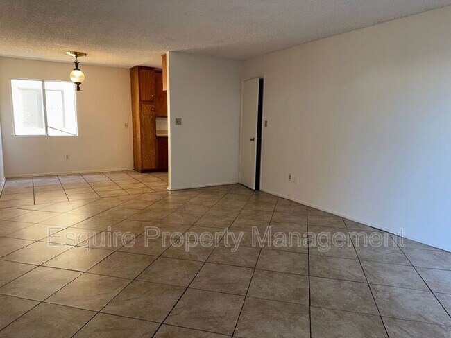 Foto del edificio - 2070 N Ventura Rd