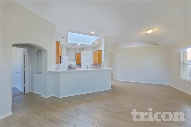 Building Photo - 11017 Deer Trail