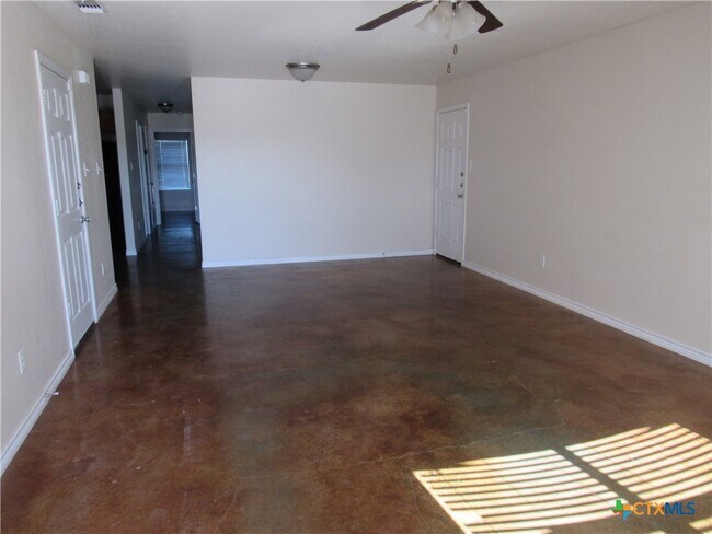 Building Photo - 2906 Starlight Dr