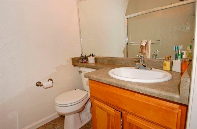 Building Photo - 1077 Burton Dr