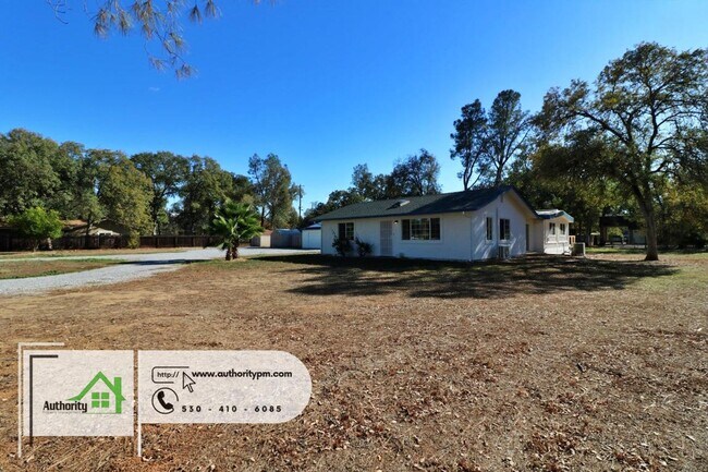 Building Photo - 20077 Nema Cris Way, Dog Considered With A...