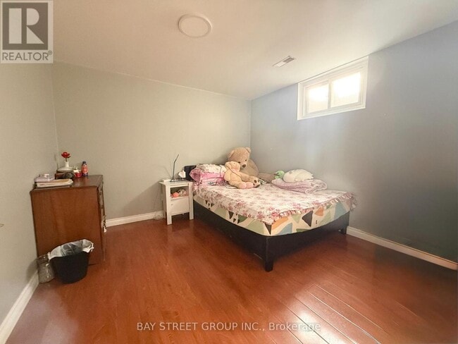 Building Photo - 2 Gloxinia Crescent