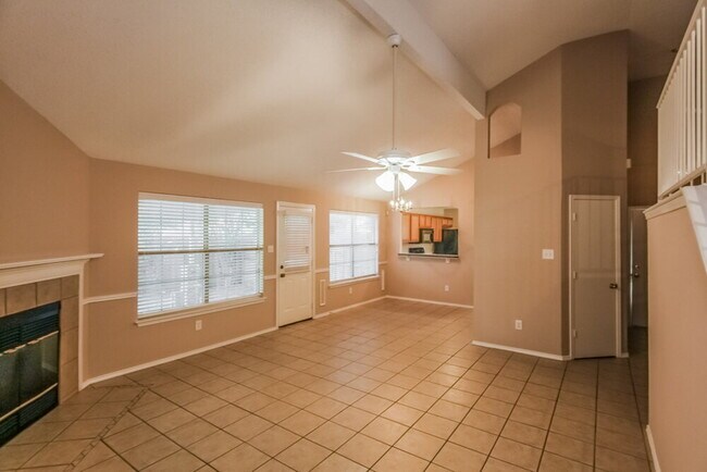 Foto del edificio - 6505 Nicole Way