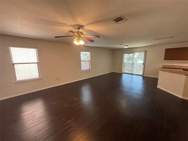 Building Photo - 7020 Doyal Dr