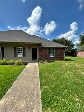 Building Photo - 2730 Ryan Rd