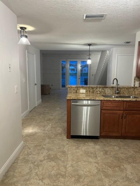 Primary Photo - 1381 Sorrento Dr