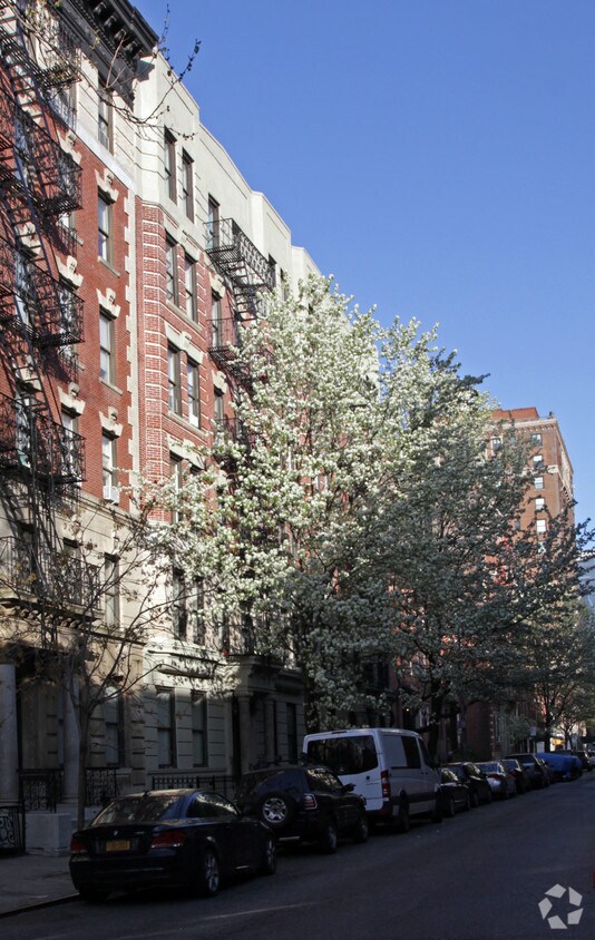 324 - 330 E 19th St - 324-330 E 19th St