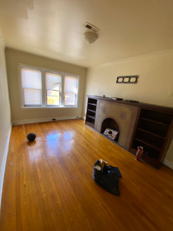 Foto del edificio - 1357 S Kildare Ave