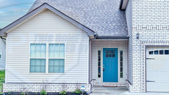Building Photo - 1025 Whitney Dr