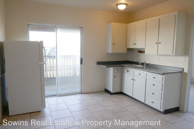 Foto del edificio - 3052-3052 Grand Ave