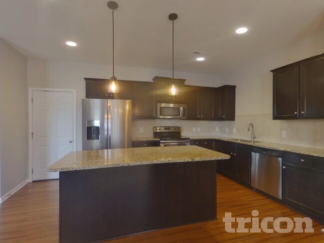 Foto del edificio - 1048 Silverberry St