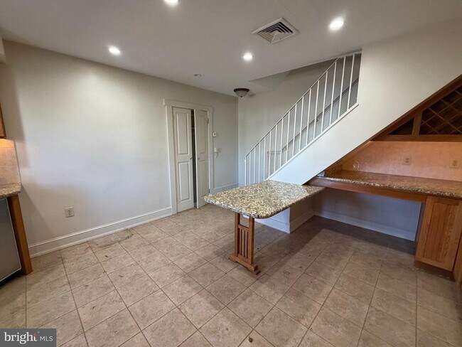Foto del edificio - 134 2nd Ave
