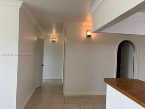 Building Photo - 14830 Naranja Lakes Blvd