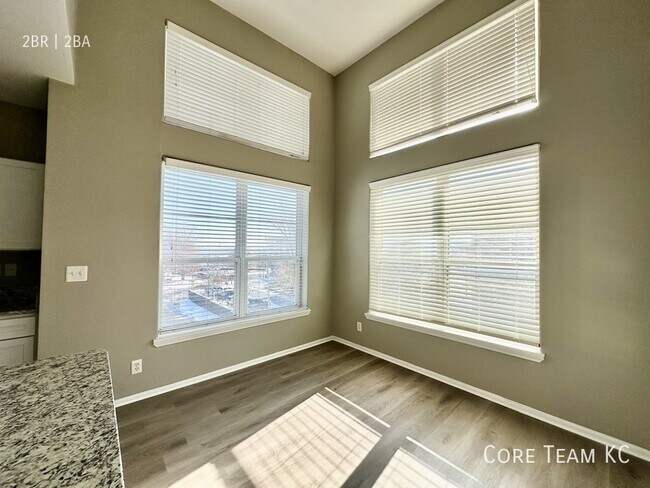 Foto del edificio - 701 Westport Rd