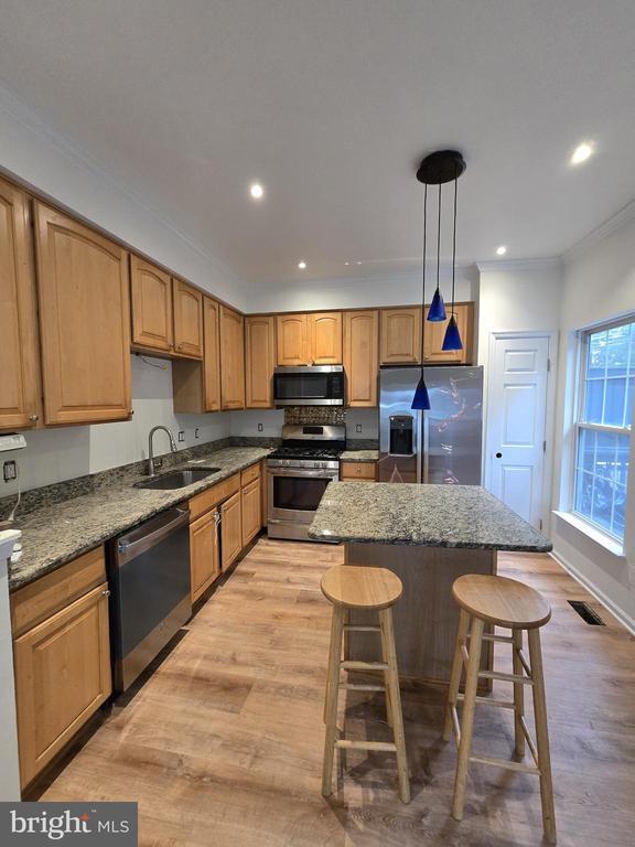 Foto del edificio - 14134 Darkwood Cir