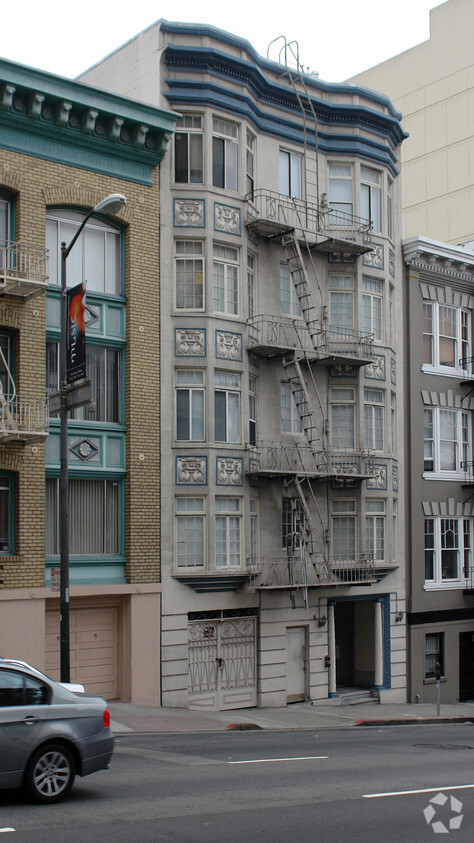Building Photo - 1235 Bush St