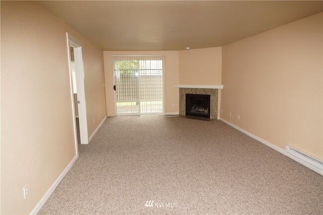 Living Room view from Kitchen - 718 Kirkland Cir