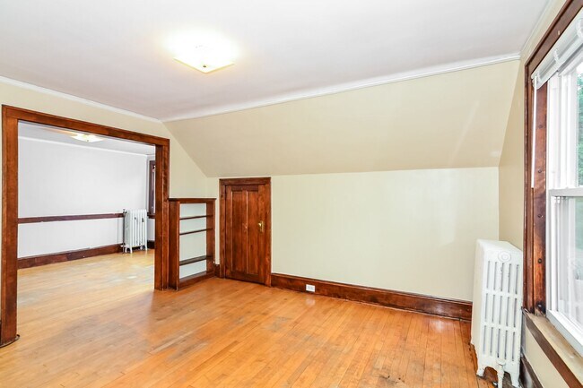 Foto del edificio - 509 6th St SE