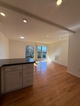 Building Photo - 740 Rhode Island St