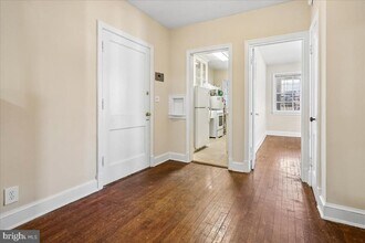 Building Photo - 3944 7th St NE
