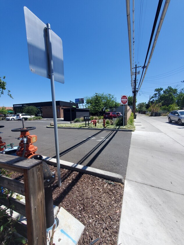 Foto principal - 2103 15th Ave