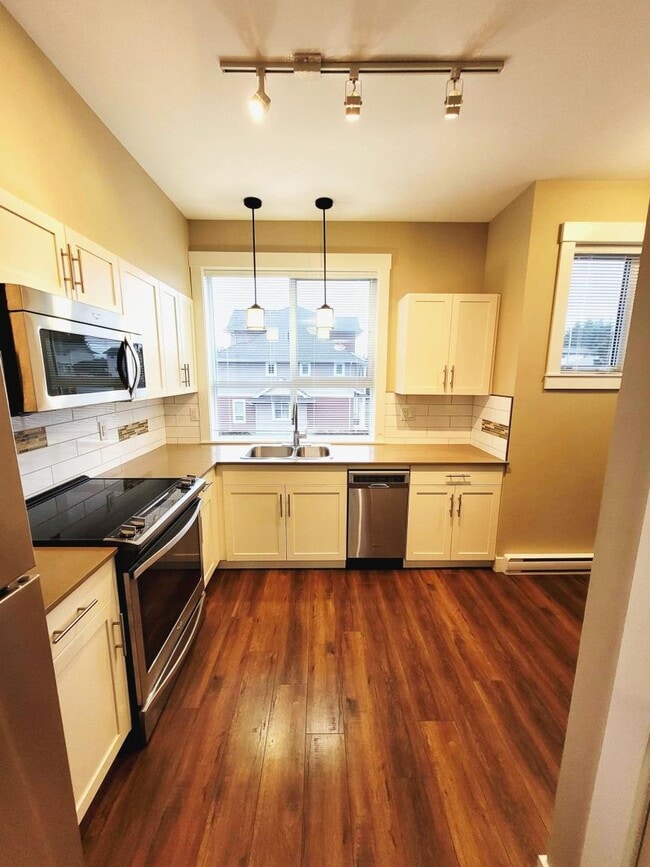 Photo du bâtiment - 2 bedroom in Kitimat BC V8C 2N9