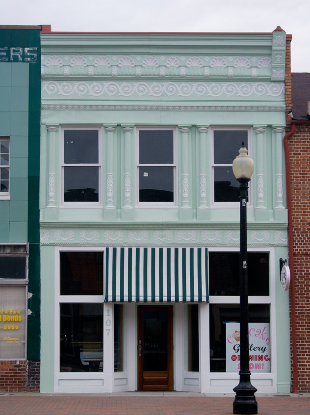 Primary Photo - Downtown Lofts