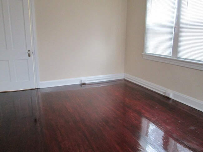 Foto del edificio - 402 Summit Ave
