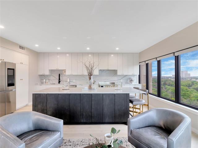 Foto principal - 3030 McKinney Ave