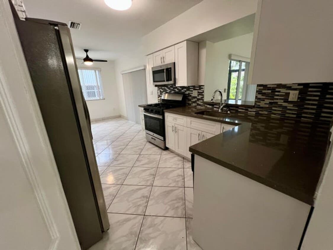 Photo - 8640 Wilshire Drive, Miramar, FL 33025