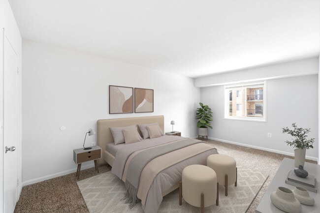 Foto del edificio - Montgomery Club Apartments*