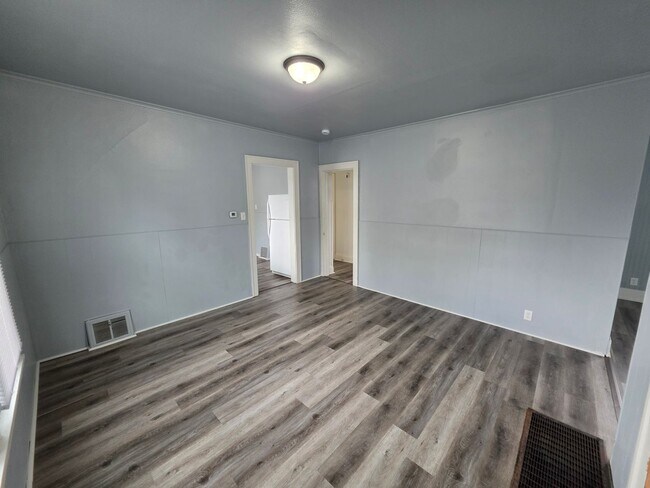 Foto del edificio - 27 E 13th St
