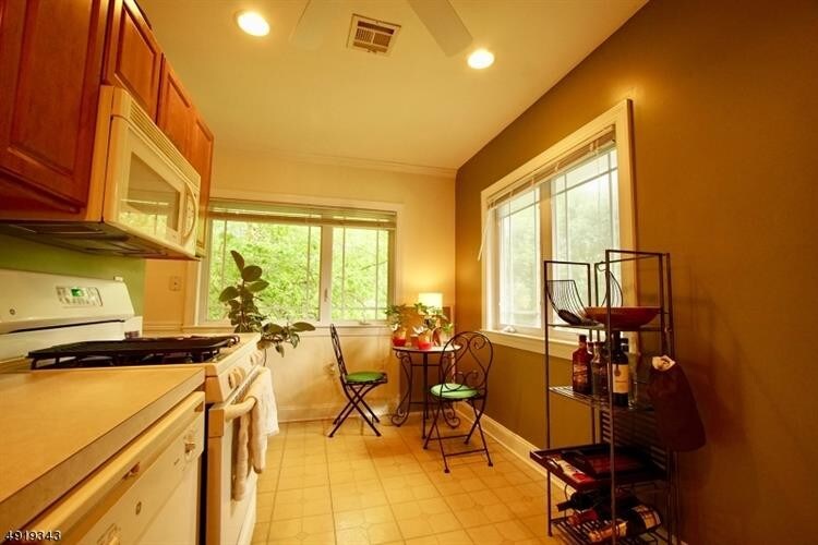 24 Wilshire Terrace, Kinnelon, NJ 07405 Condo for Rent in Kinnelon