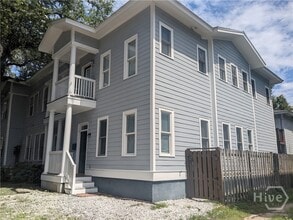 Building Photo - 316 E 31st St