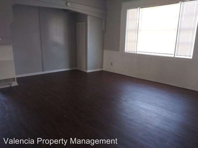 Foto del edificio - 3015 Sanchez St