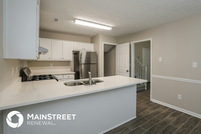 Foto del edificio - 407 Churchill Ct