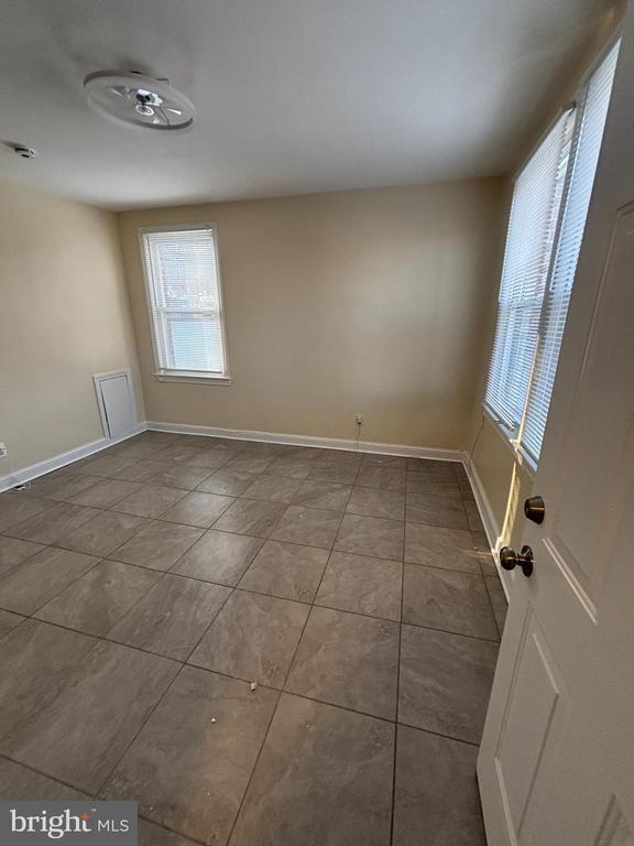 Foto del edificio - 2820 Pomeroy Rd SE