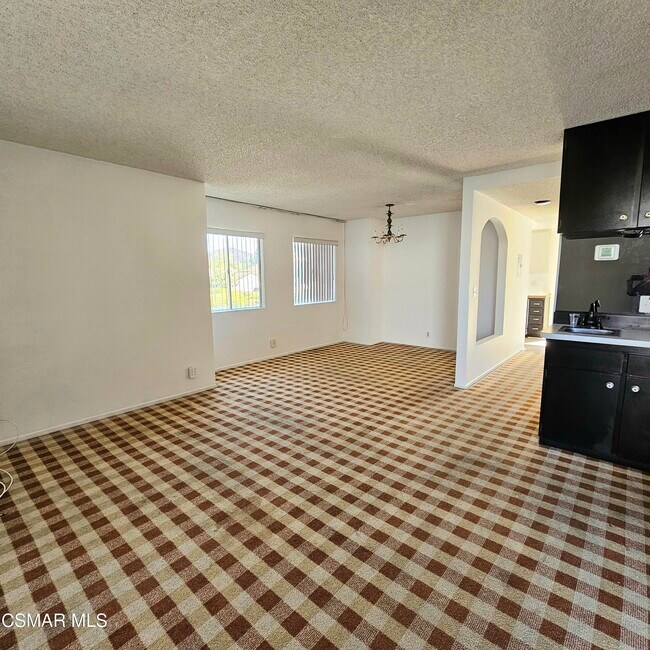 Foto del edificio - 346 Green Moor Pl