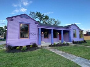 Building Photo - 749 Kirkman St