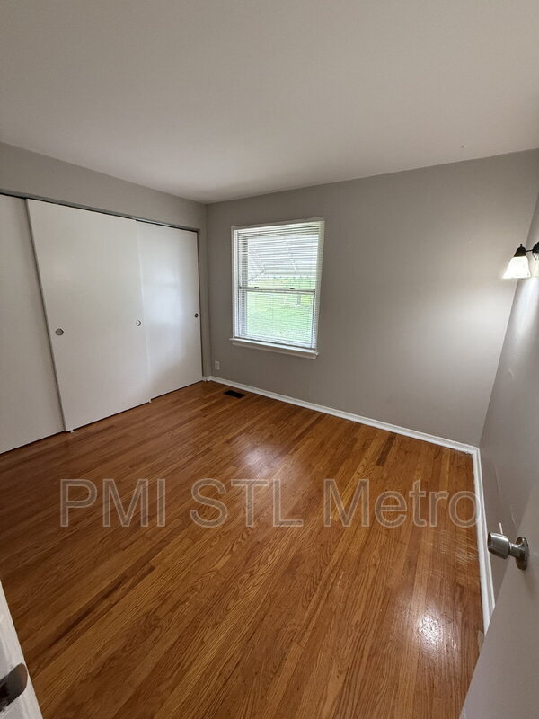 Foto del edificio - 10235 Cabot Dr