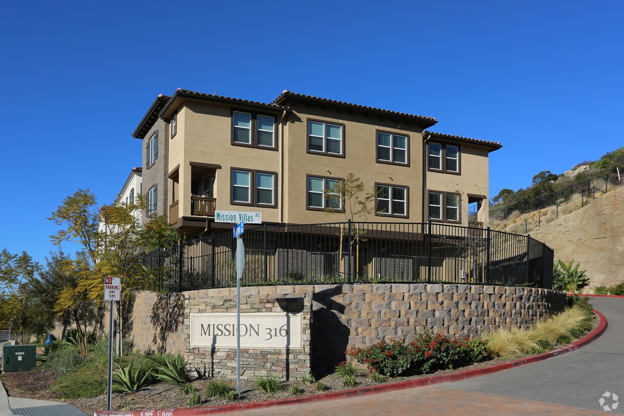 Mission Terrace Apartments in San Marcos, CA